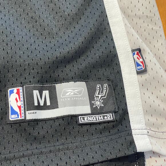 Y2K Tim Duncan San Antonio Spurs #21 NBA Black Jersey Youth Medium Length +2 - Picture 5 of 9